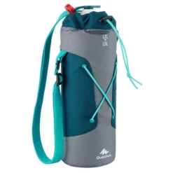Quechua Housse Isotherme Pour Gourde Randonnée 1,2 à 1,5 Litre Gris/bleu -Camping Série Magasin housse isotherme pour gourde randonnee 12 a 15 litre grisbleu 4